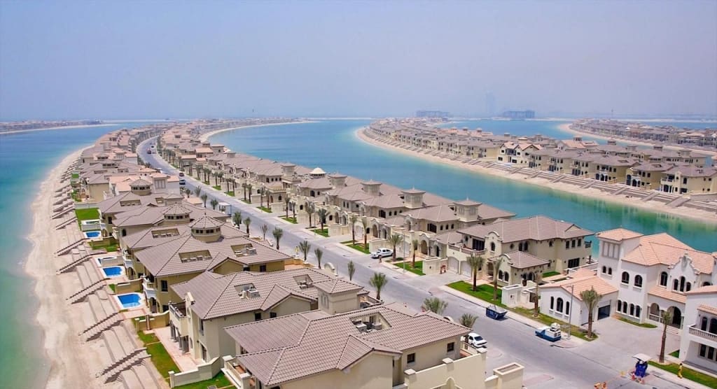 Palm-Jumeirah-Dubai-1-1024x556.jpg
